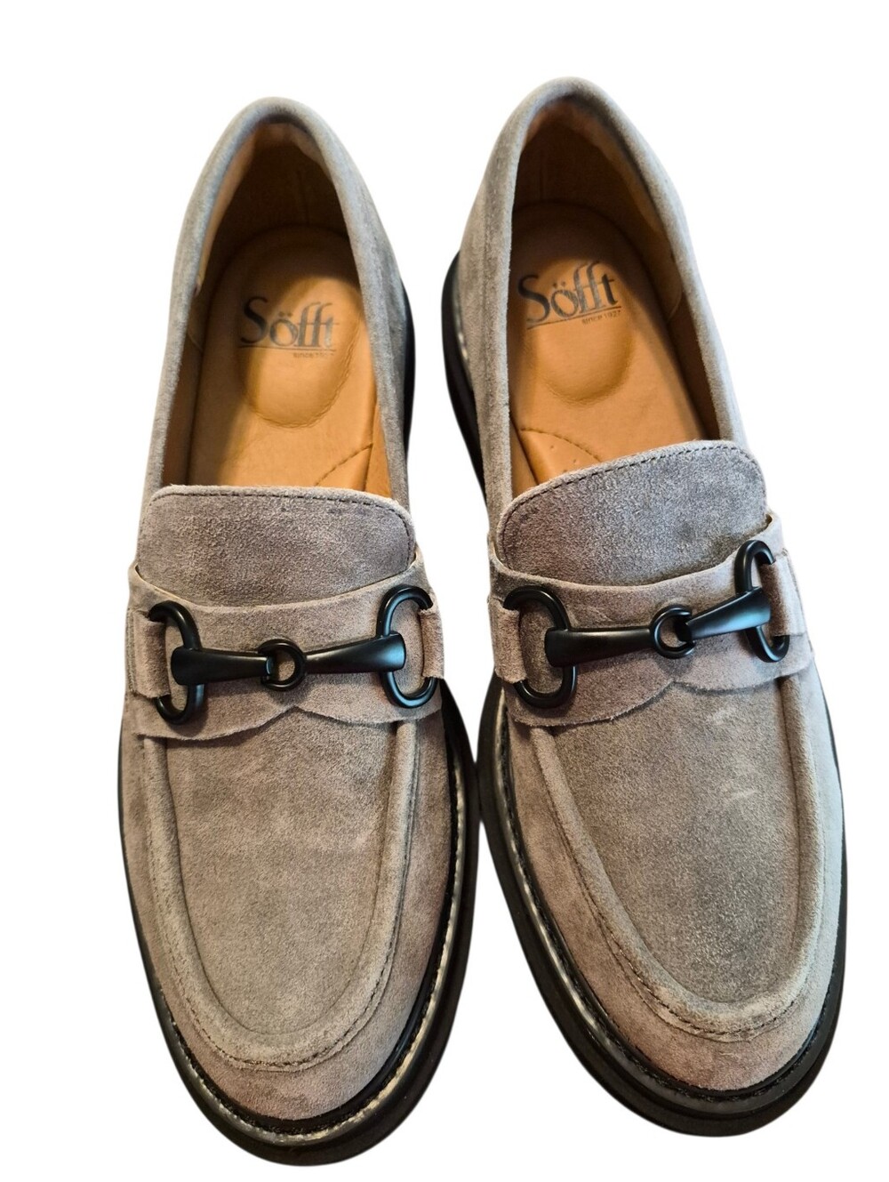 Sofft Satara Lug Sole Suede Loafer - 8.               L32